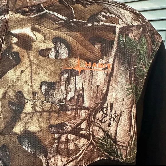 HABIT / REAL TREE CAMO Size XL  1/4 Snap PULLOVER - Picture 3 of 11